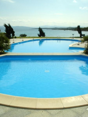 2 bedrooms appartement at Golfo Aranci 200 m away from the beach with sea view private pool and terrace